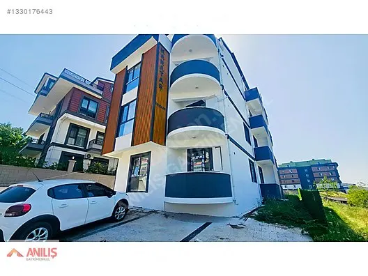 Başiskele Yeşilyurt'ta Kiralık Sıfır 2+1 Yüksek Giriş Daire