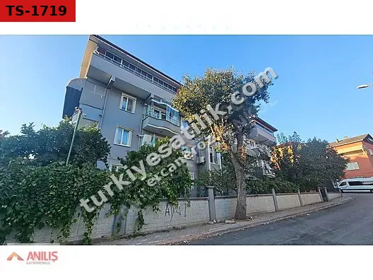 Derince'de Satılık 2+1 Krediye Uygun Daire