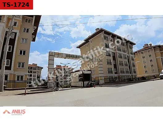 Çınarlıkent'te Kaçırılmayacak Fiyata Satılık 2+1 Arakat Daire